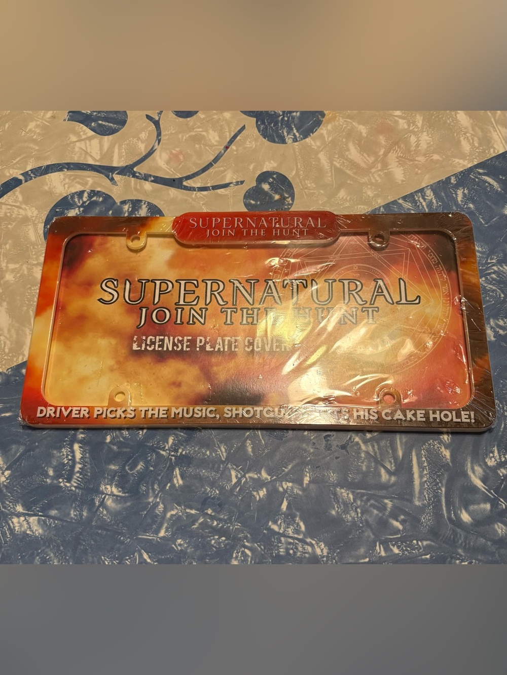 New Unopened Supernatural "Join The Hunt" License Plate Cover